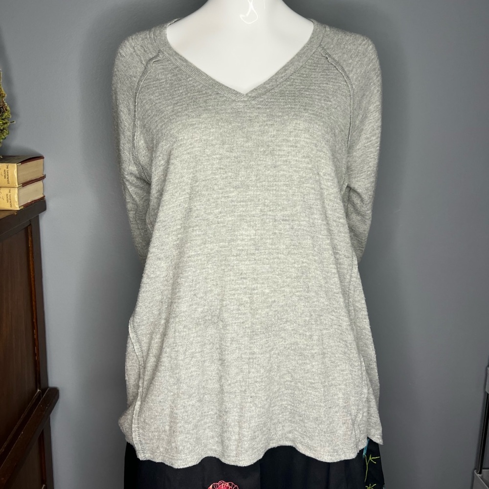 Wildfox : grey Haley brushed long sleeve V neck thermal